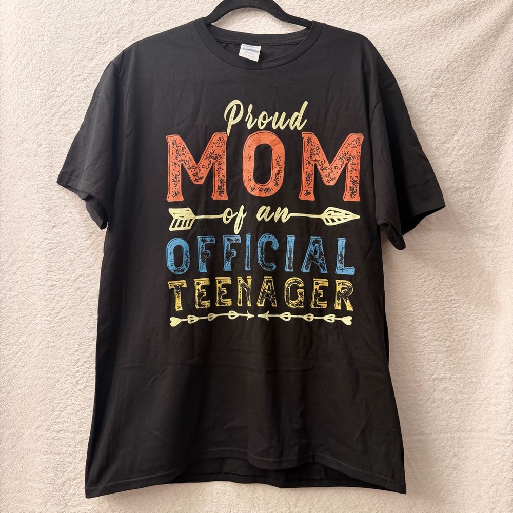 Port and Company Black‎ “Proud Mom of an Official Teenager” Tee | Size L